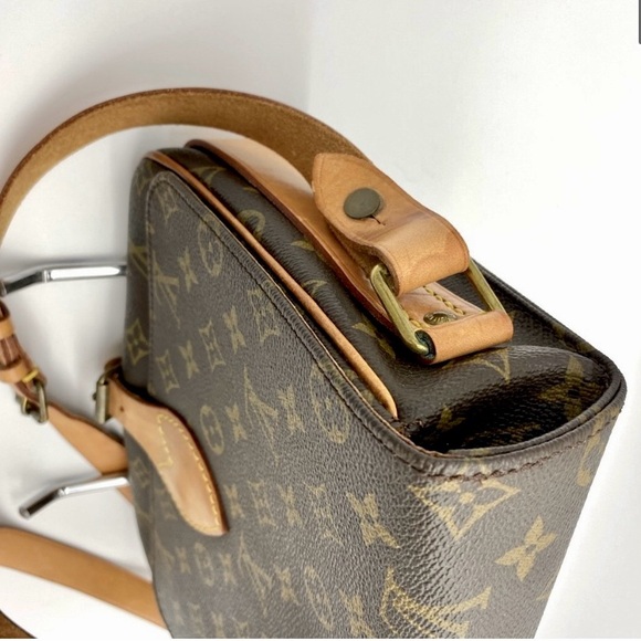 Louis Vuitton Monogram Tan Crossbody Bag - Picture 3 of 12